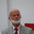 IMG_762716