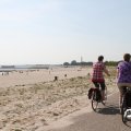 IMG_767637