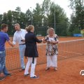 IMG_804957