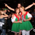 IMG_832880