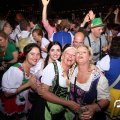 IMG_833304