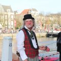 IMG_837813