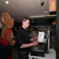IMG_879615