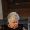 IMG_892382