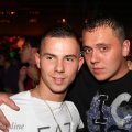 IMG_898958